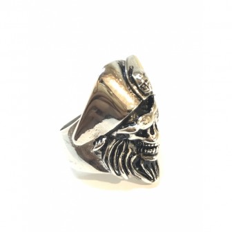 Bague acier tête de mort pirate BA017