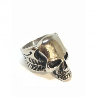 Bague acier tête de mort avec des ailes BA028