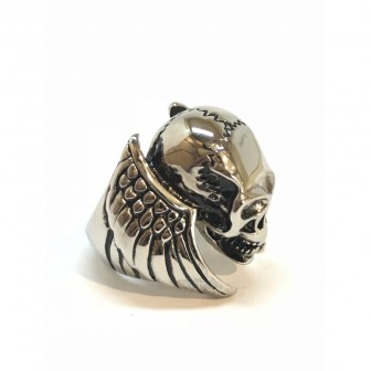 Bague acier tête de mort avec des ailes BA026